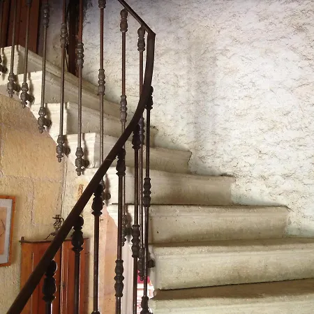 La Maison De Papassus Couette-café Montpeyroux (Dordogne)