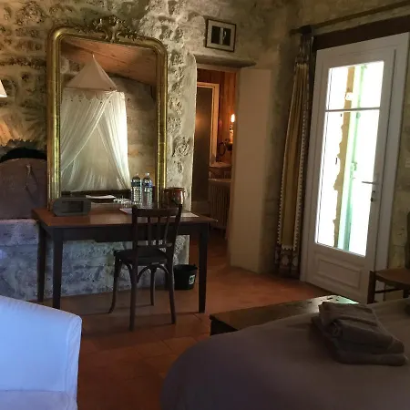 Couette-café La Maison De Papassus Montpeyroux (Dordogne)